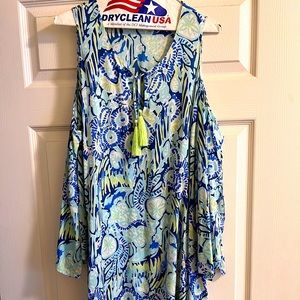 Lily Pulitzer cold shoulder slip on dress very lightweight